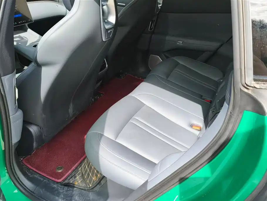 Xiaomi Auto Xiaomi YU7 2025 Extended Range AWD Pro фото 11