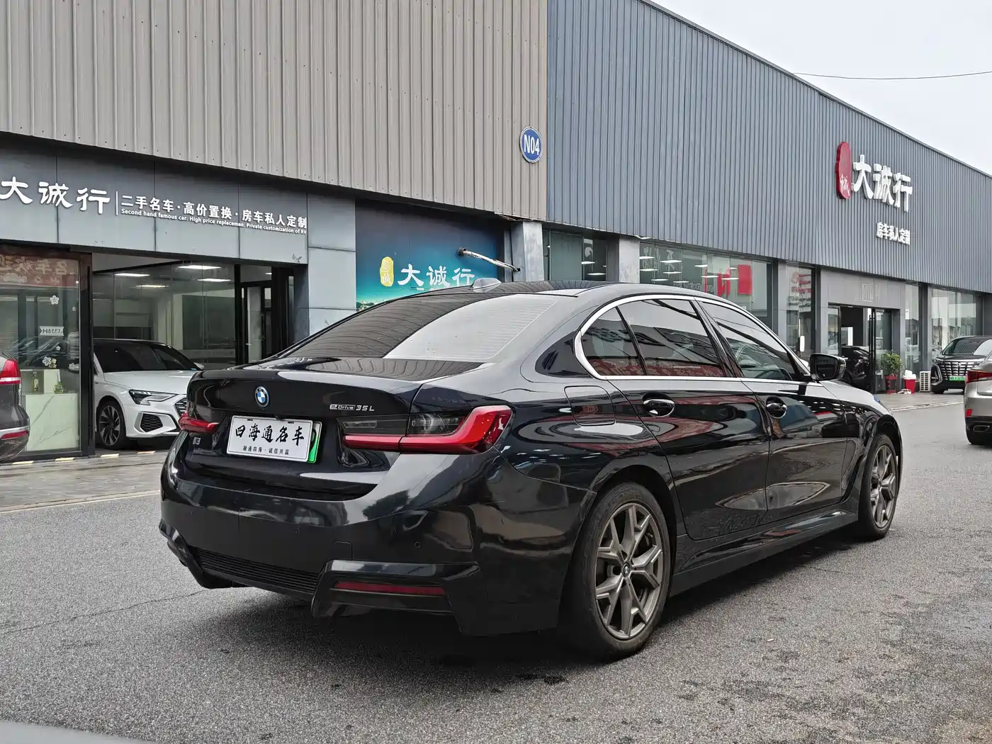 BMW i3 2024 eDrive 35 L фото 12