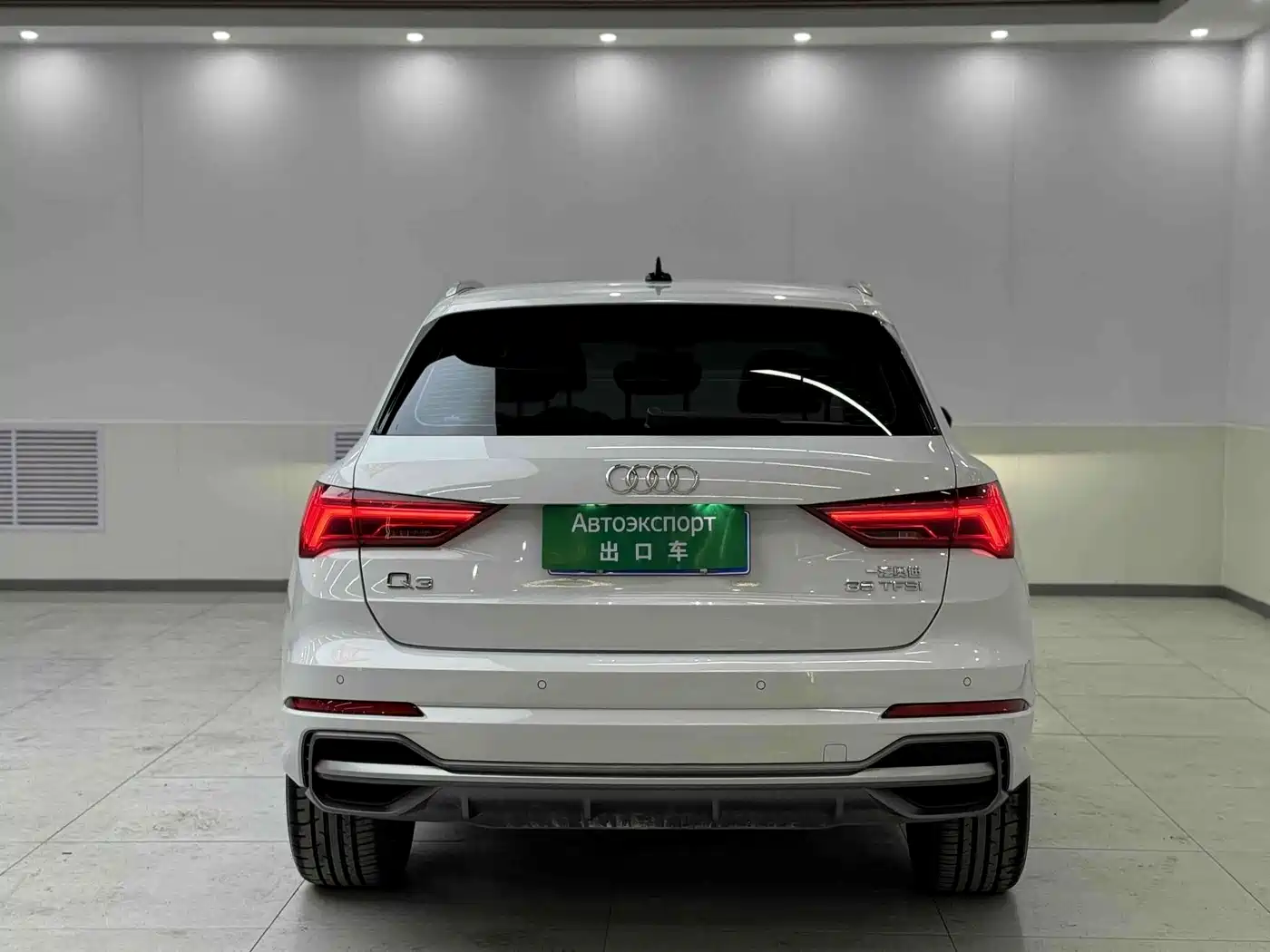 Audi Q3 2022 35 TFSI Fashion Dynamic фото 4