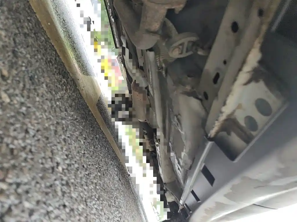 BYD Yuan 2017 1.5L Manual Panoramic Sunroof фото 18