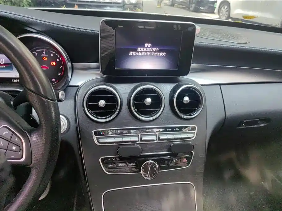Mercedes-Benz C-Class 2017 Facelift C 180 L Fashion Sport Edition фото 13