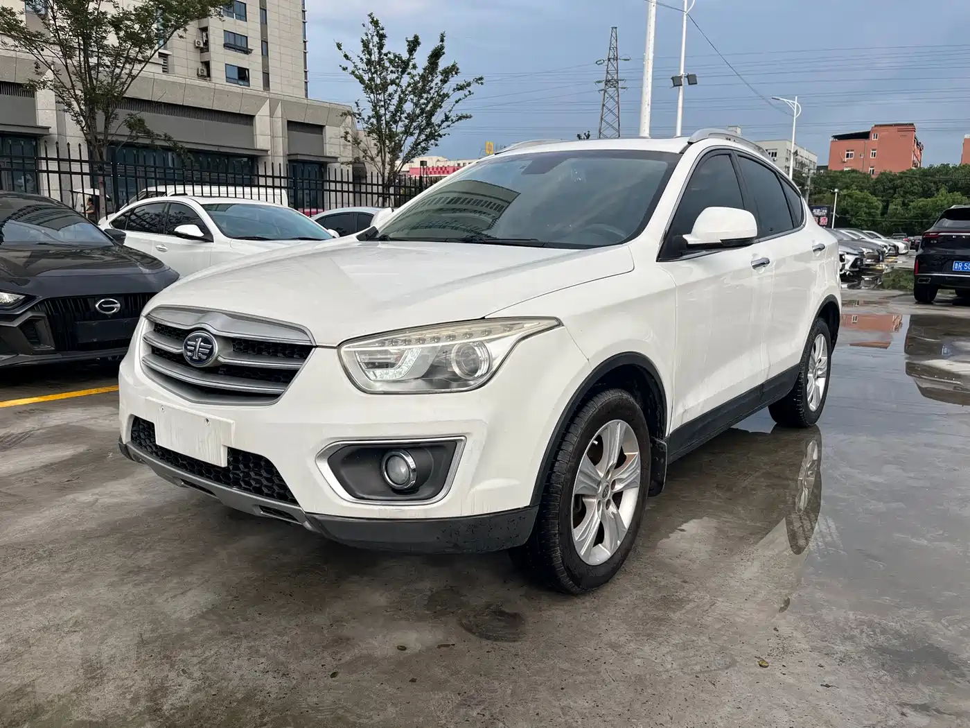 Besturn X80 2015 2015 1.8T Automatic Luxury
