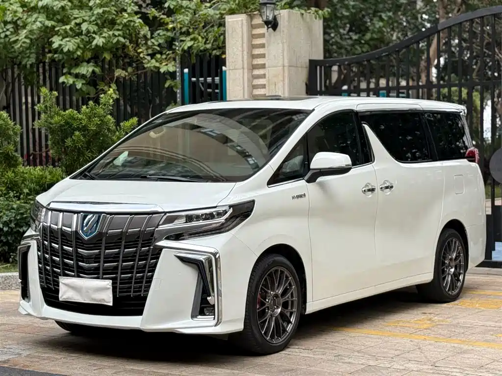 Toyota Alphard 2019 Hybrid 2.5L Luxury