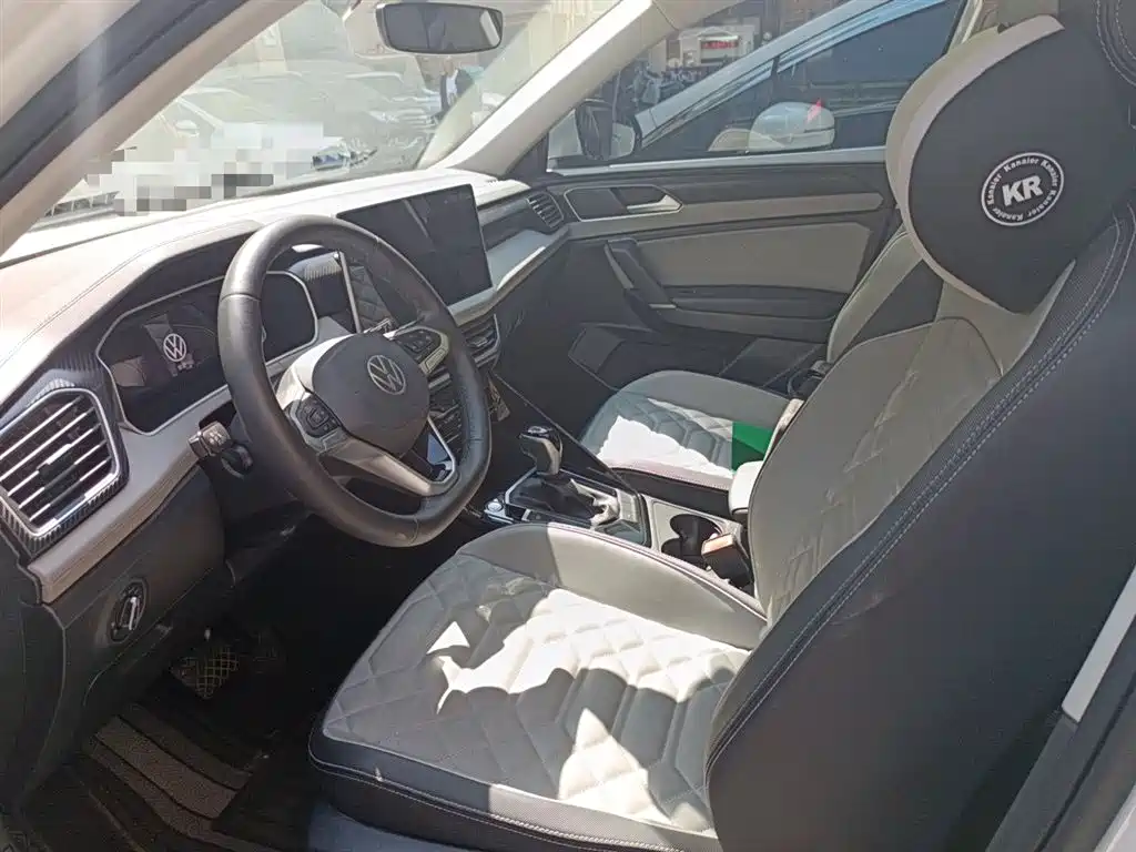 Volkswagen Tayron 2024 330TSI 2WD Luxury Plus Advanced фото 8