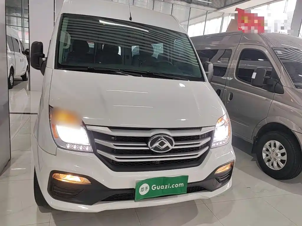 SAIC Maxus Xintu V80 2024 2024 Model Year Aoyunton Value Edition 6MT Long Wheelbase Medium Roof 127Ps 6/7/8/9-Seater