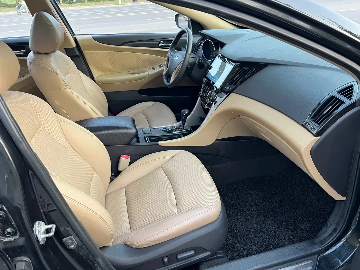 Hyundai Sonata 2013 2013 2.0L Automatic Luxury Edition