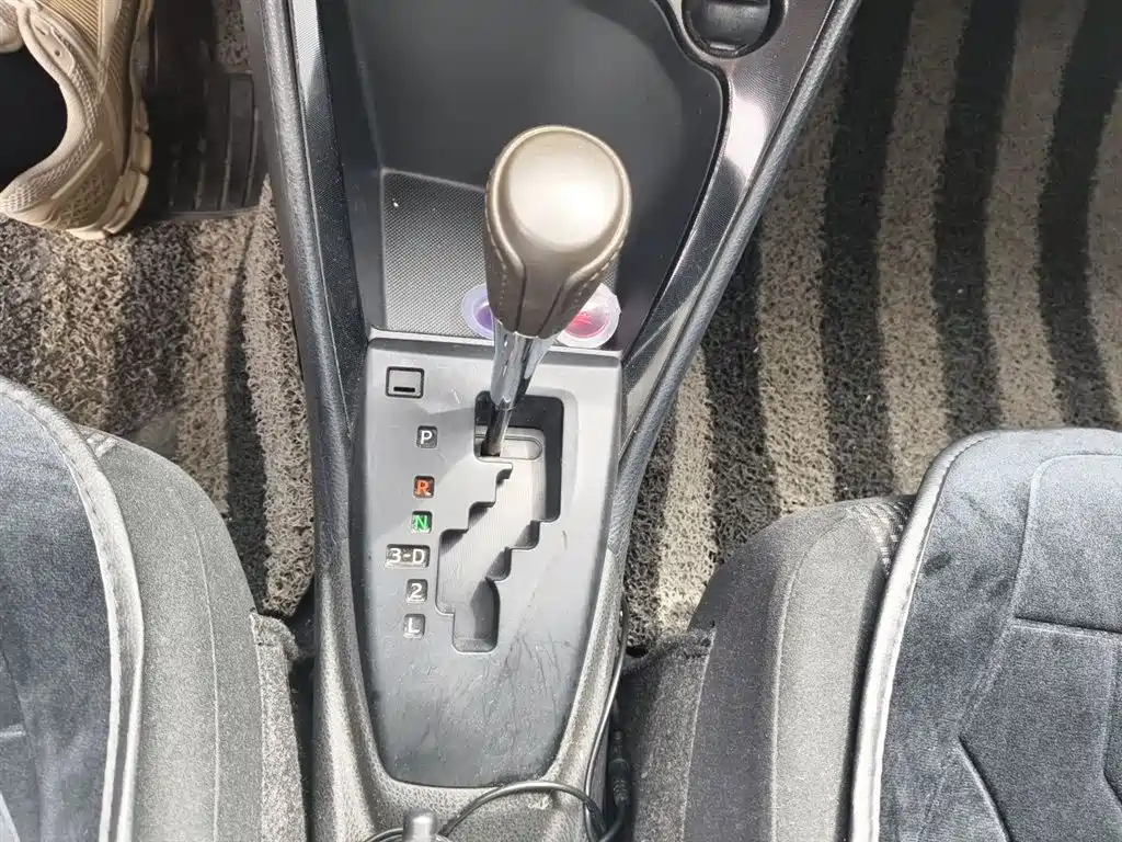 Toyota Vios 2014 1.3L Automatic Stylish Edition фото 10