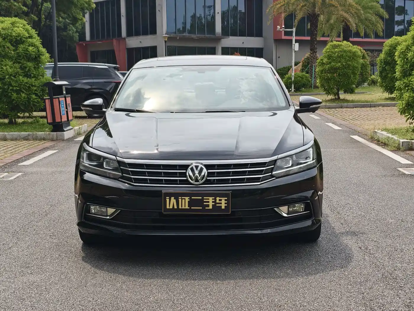 صورة 2 - Volkswagen Passat