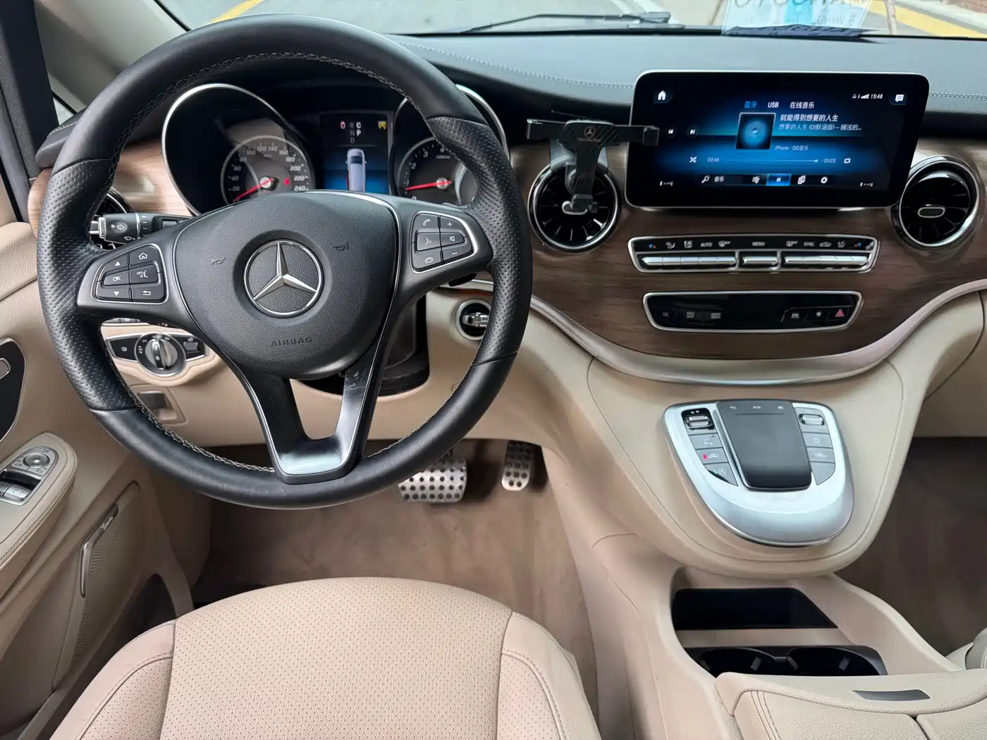 Mercedes-Benz V-Class 2020 V 260 Luxury Edition фото 12