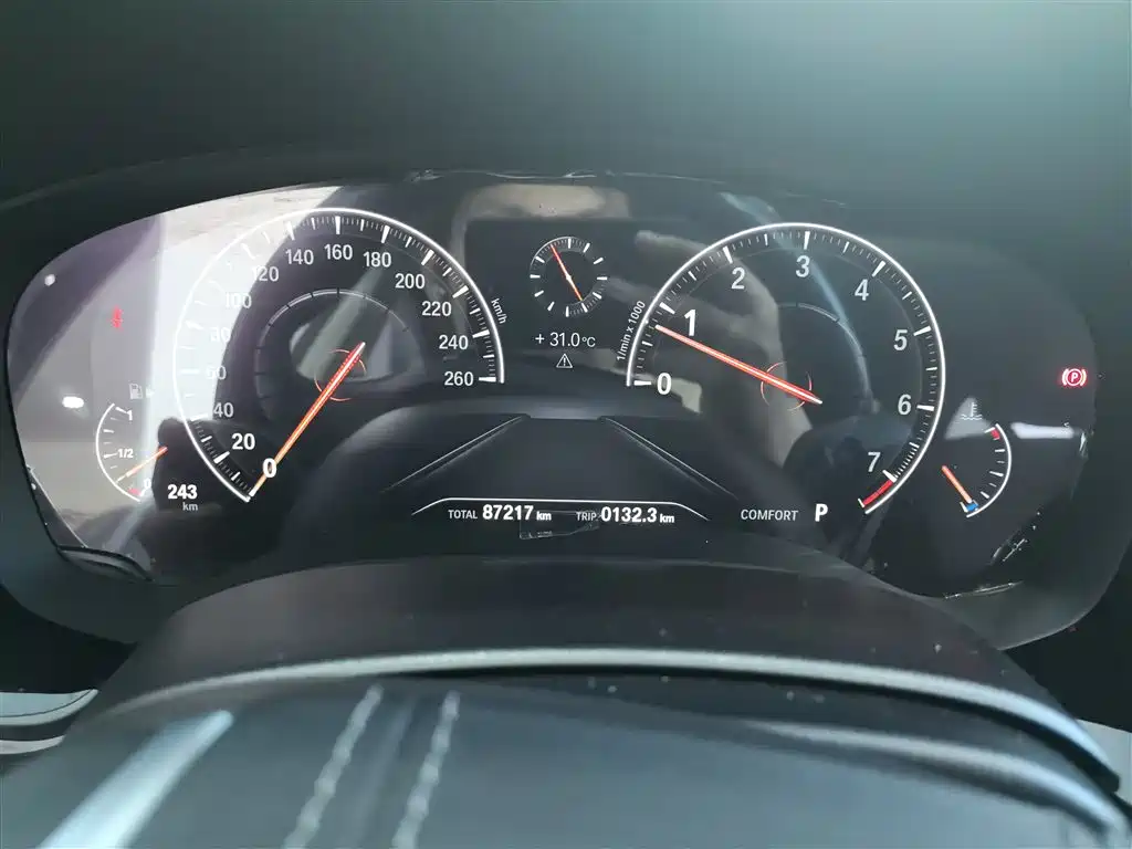 BMW 5 Series 2019 525Li Luxury Package фото 6