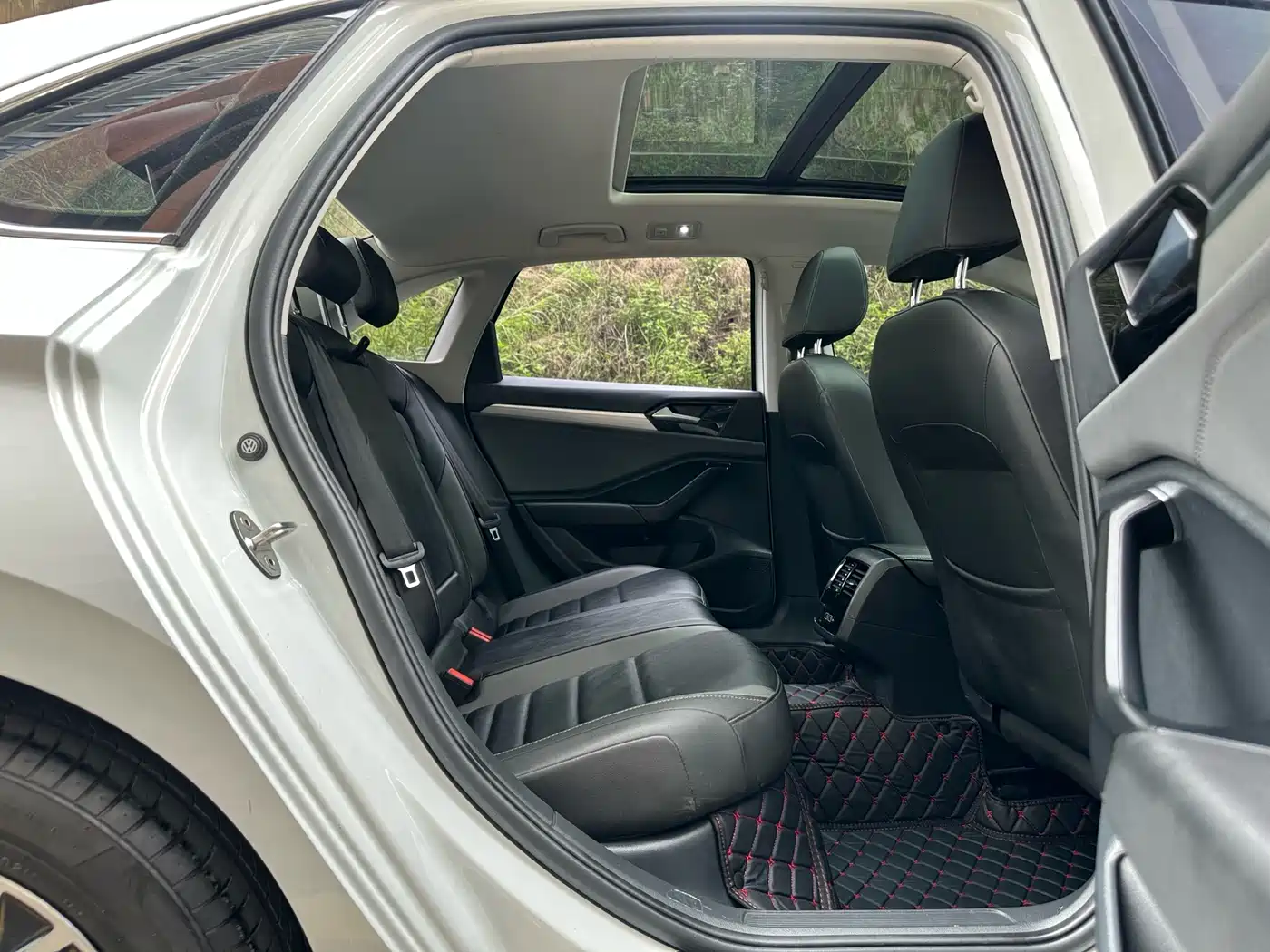 Volkswagen Sagitar 2021 280TSI DSG Comfort Smart Connect Edition фото 12
