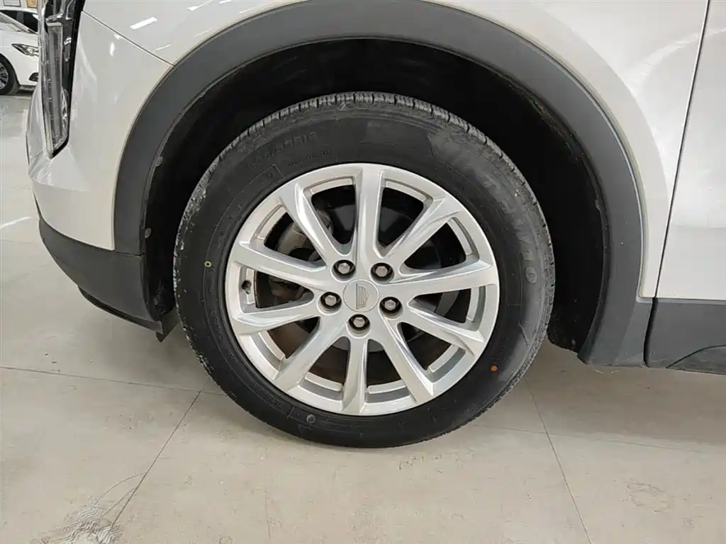Cadillac XT4 2018 Model 28T 2WD Technology фото 23