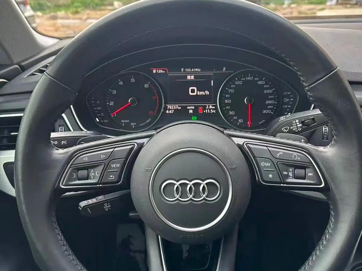 Audi A4L 2019 45 TFSI quattro Personality Sport (China VI) фото 14