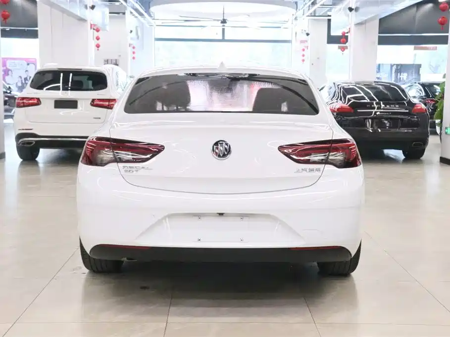 Buick Regal 2017 20T Elite Type фото 4