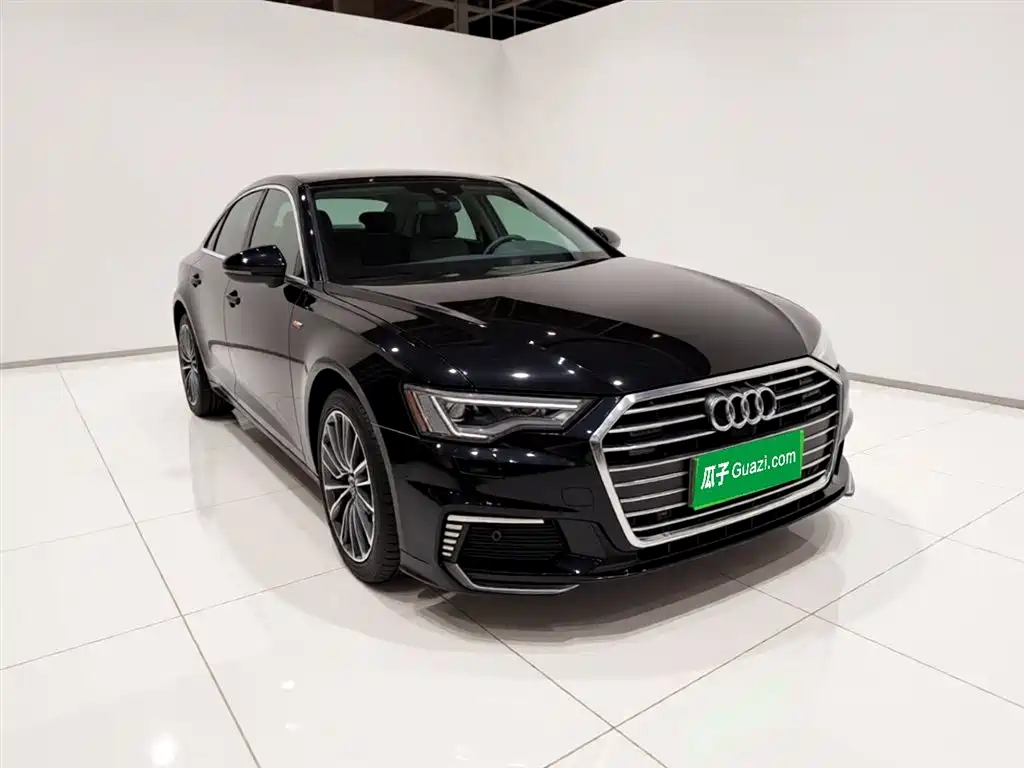 Audi A6L New Energy 2020 55 TFSI e quattro фото 3
