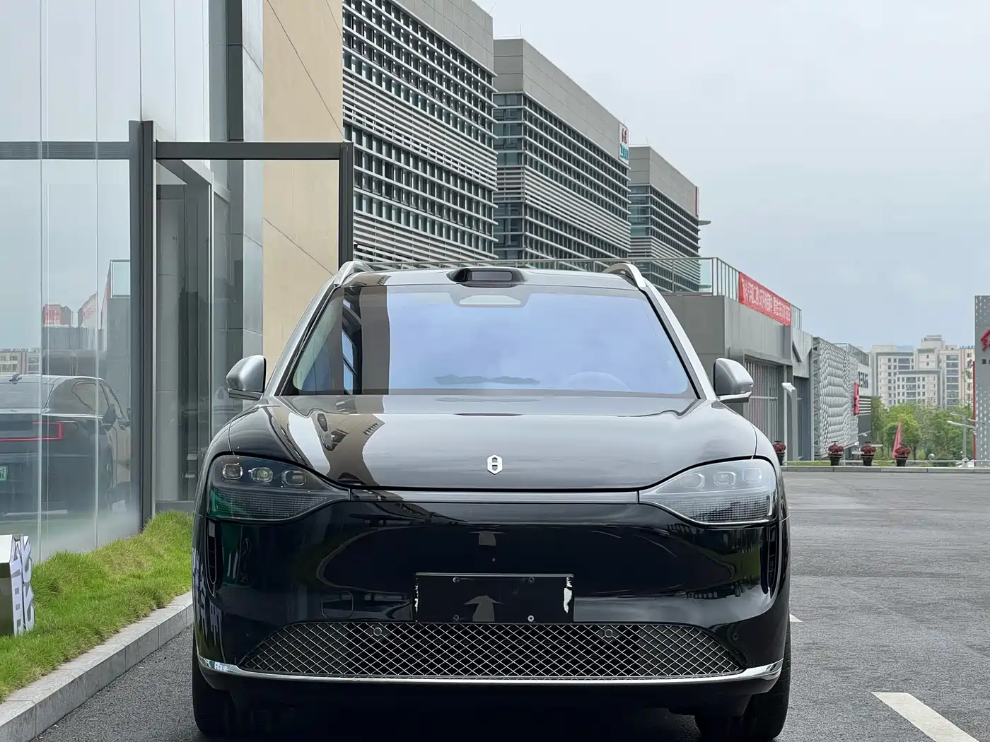 AITO Wenjie AITO M9 2026 Pure Electric Ultra Edition 100kWh 6-seater фото 2