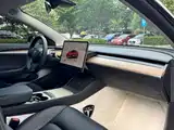 Photo 6 - Tesla Model 3