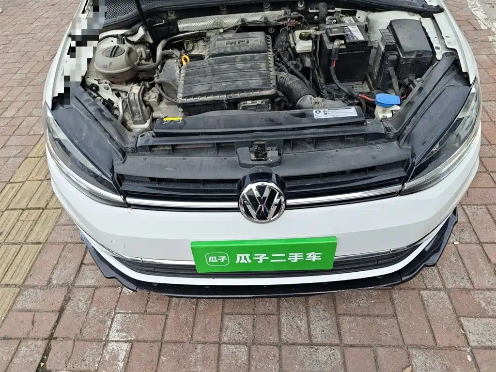 Volkswagen Golf 2018 1.6L Automatic Comfort фото 16