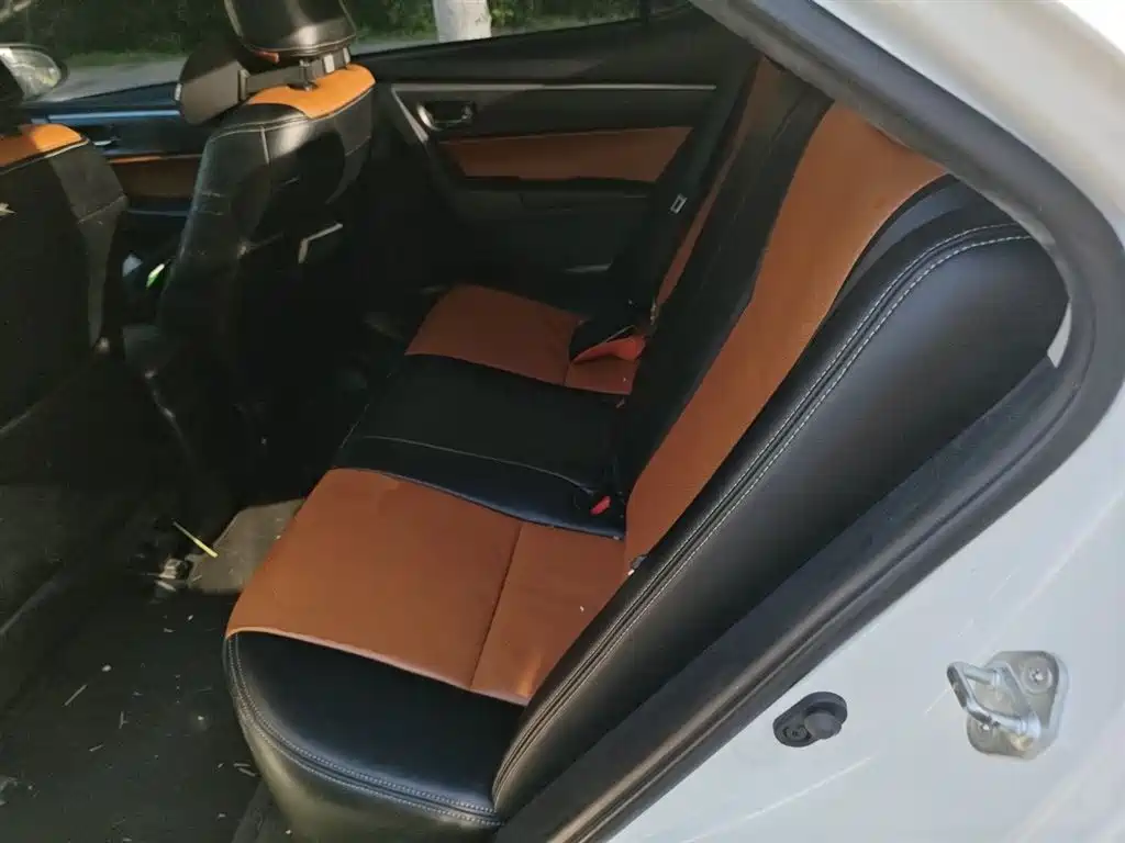 Toyota Levin 2014 1.6G CVT Elite Edition фото 18