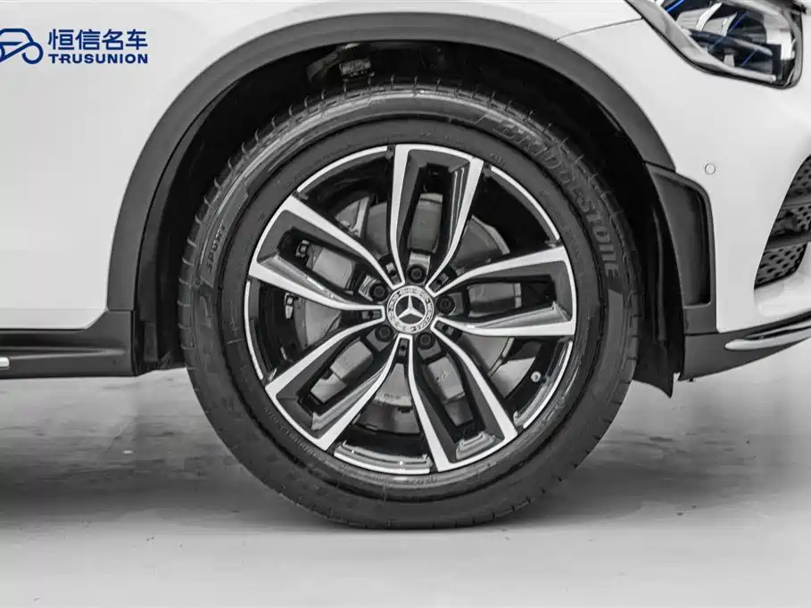 Mercedes-Benz GLC 2020 Facelift GLC 300 L 4MATIC Dynamic фото 7