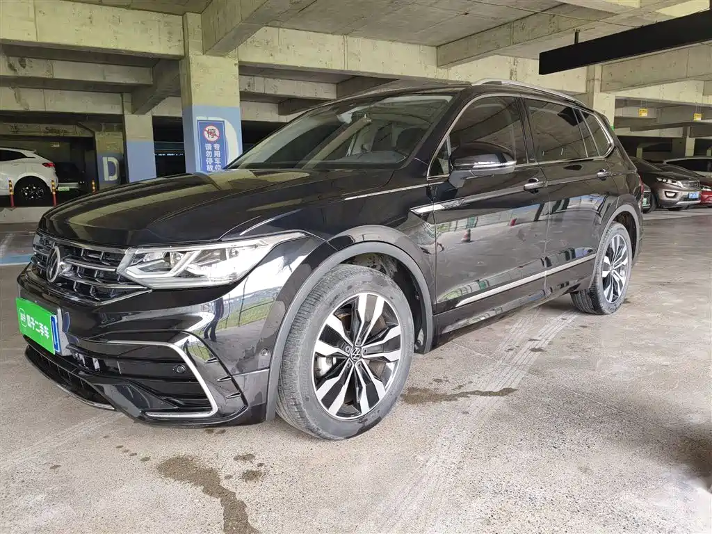 Volkswagen Tiguan L 2022 330TSI Auto 2WD R-Line Premium Edition