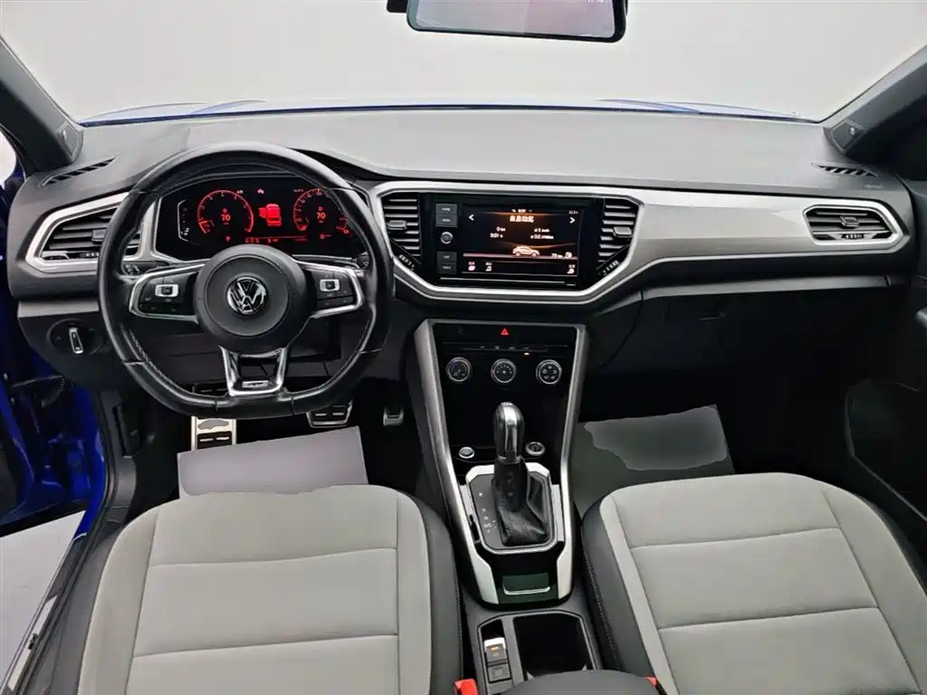 Volkswagen T-ROC 2019 280TSI DSG FWD R-Line Pro фото 10