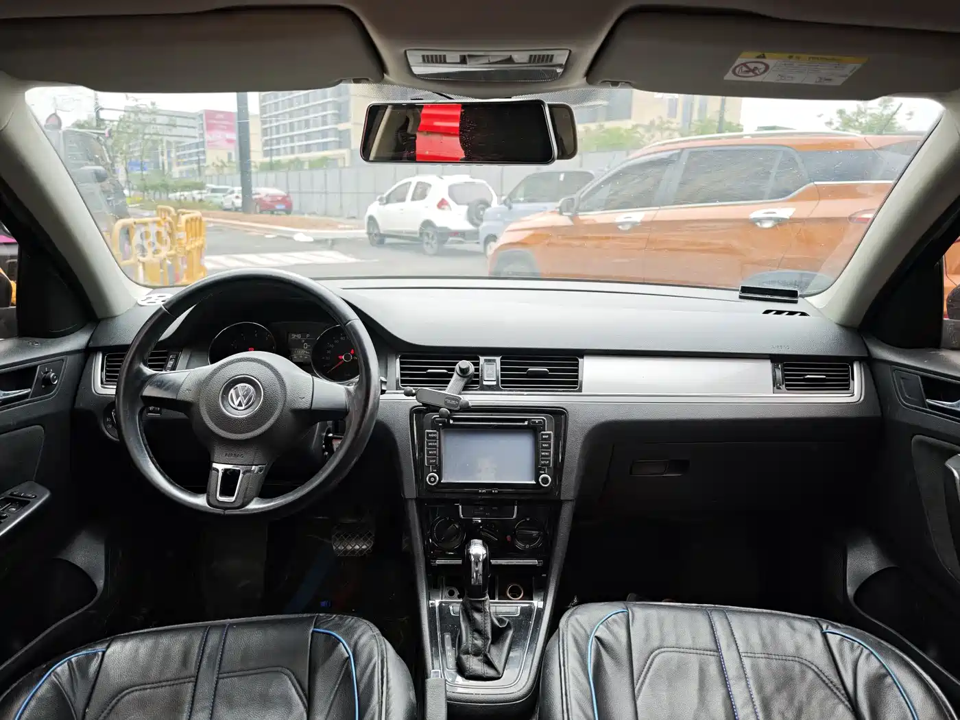 Volkswagen Bora 2016 Model 1.6L Automatic Comfort фото 9