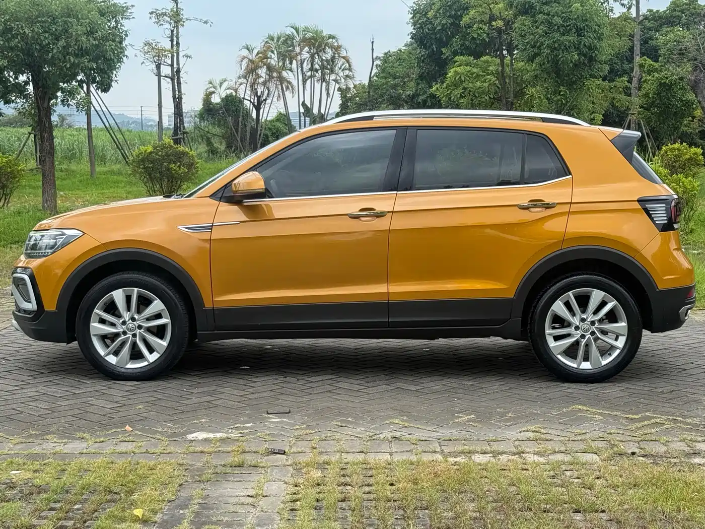 Фото 4 - Volkswagen T-Cross