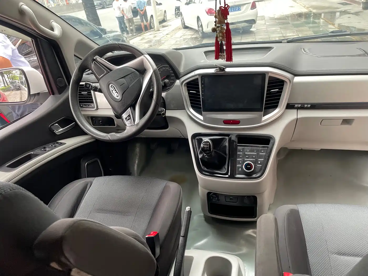 JAC Refine Refine M4 2022 2022 2.0CTI Diesel Manual Stylish
