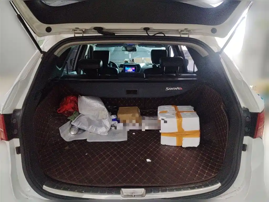 Hyundai Santa Fe 2013 Model 2.4L Automatic 2WD Smart фото 20