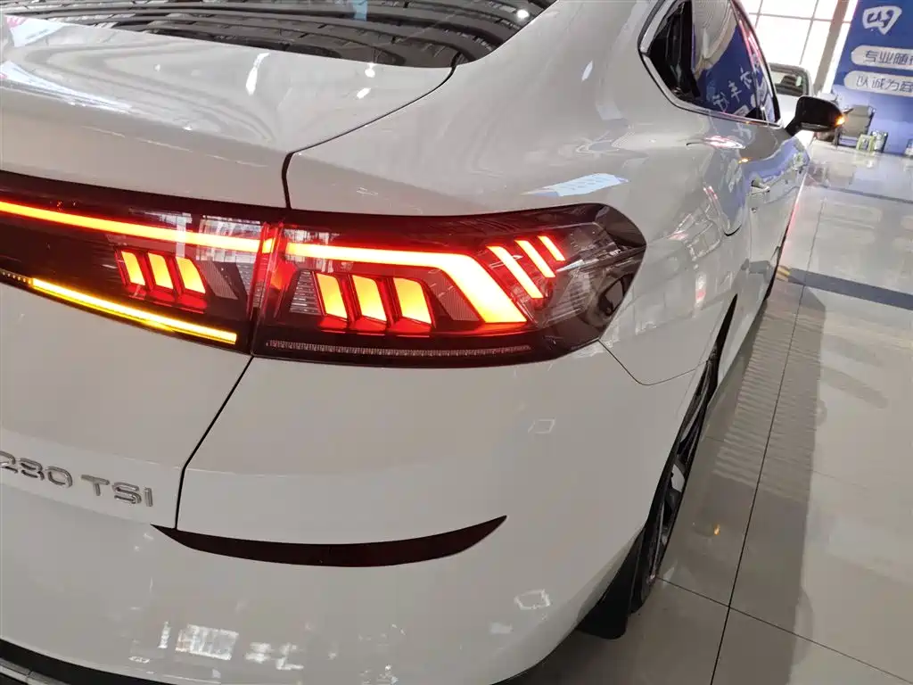 Volkswagen Lamando 2023 Lamando L 280TSI DSG Cool Edition фото 8