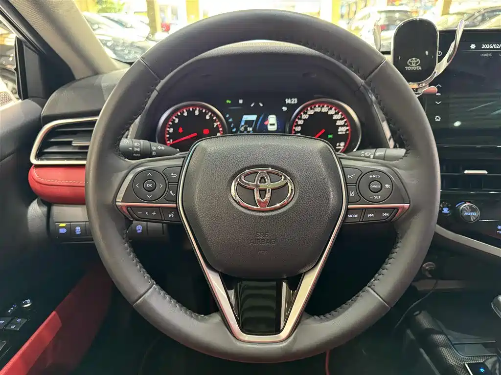 Toyota Camry 2021 2.0S Sporty Edition фото 10