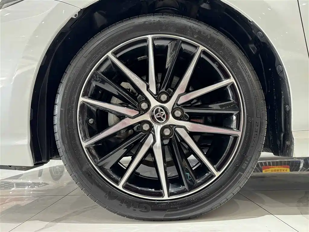 Toyota Camry 2021 2.0S Sporty Edition фото 16