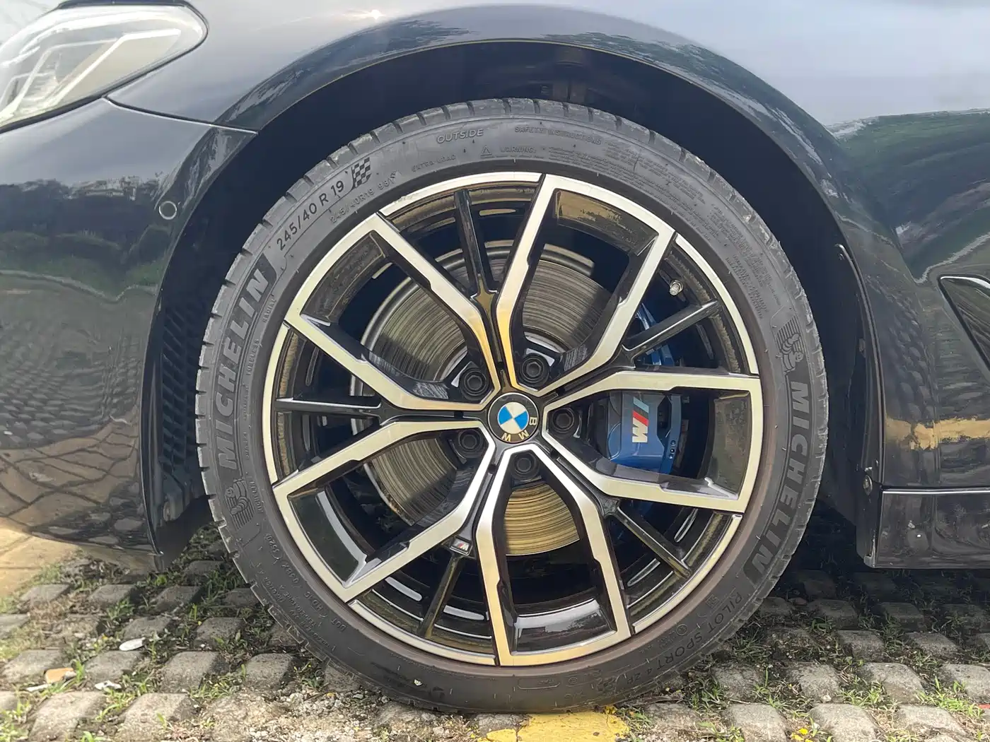 BMW 5 Series (Import) 2021 530i M Sport Package фото 23