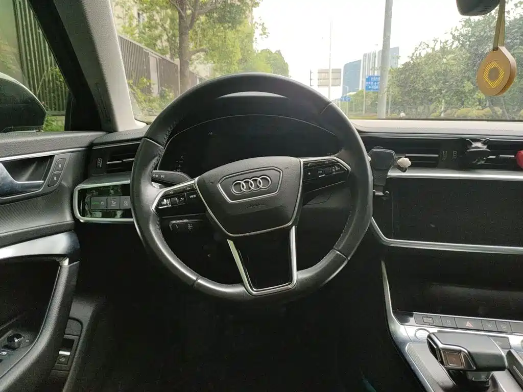 Audi A6L 2019 45 TFSI Premium Elegance фото 6