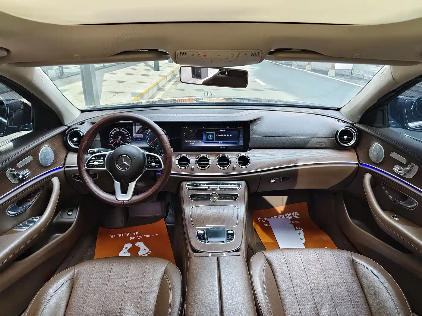Mercedes-Benz E-Class 2019 E 300 L Luxury фото 8