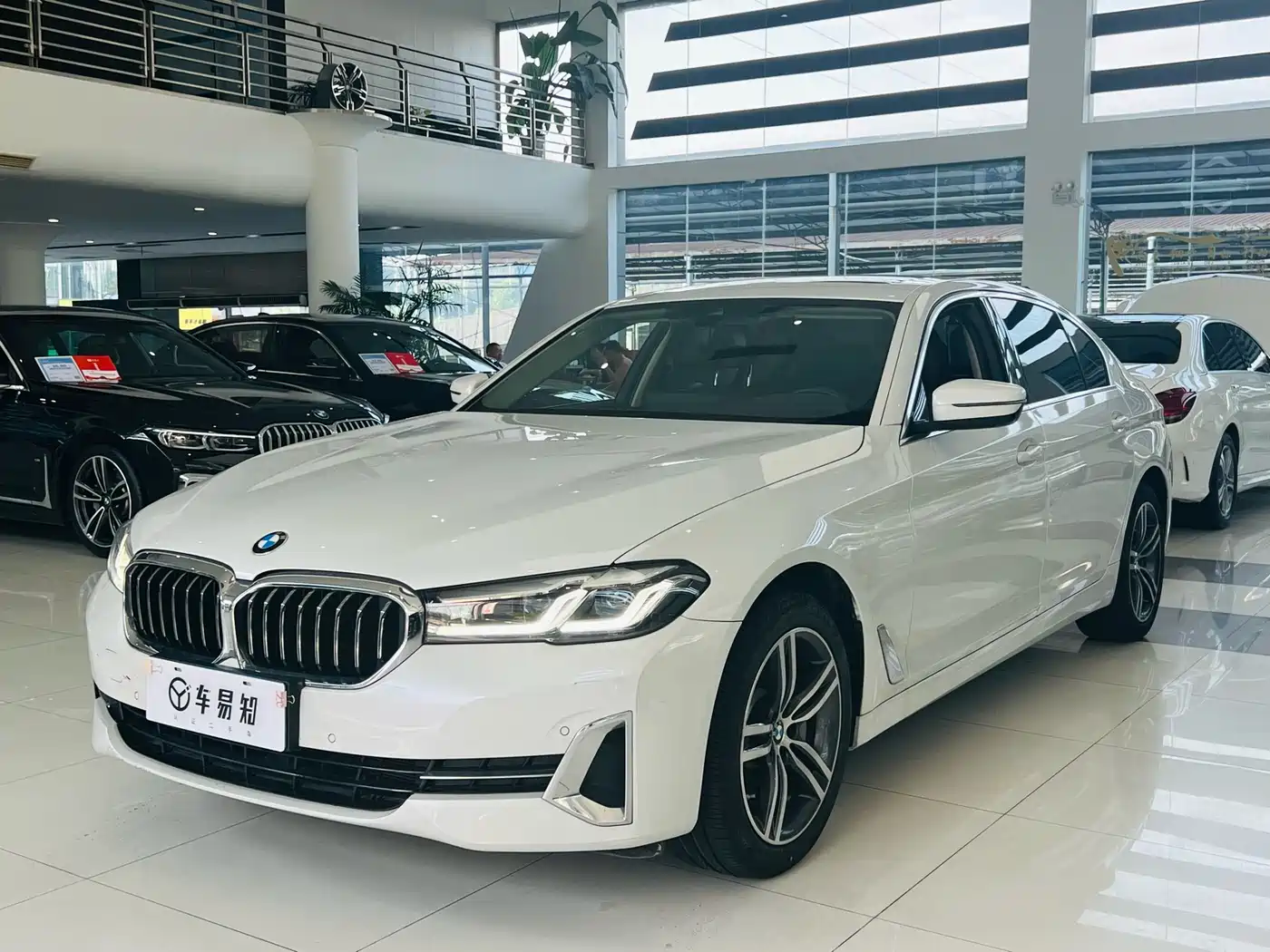 BMW 5 Series 2022 Facelift 530Li Leading Luxury Package