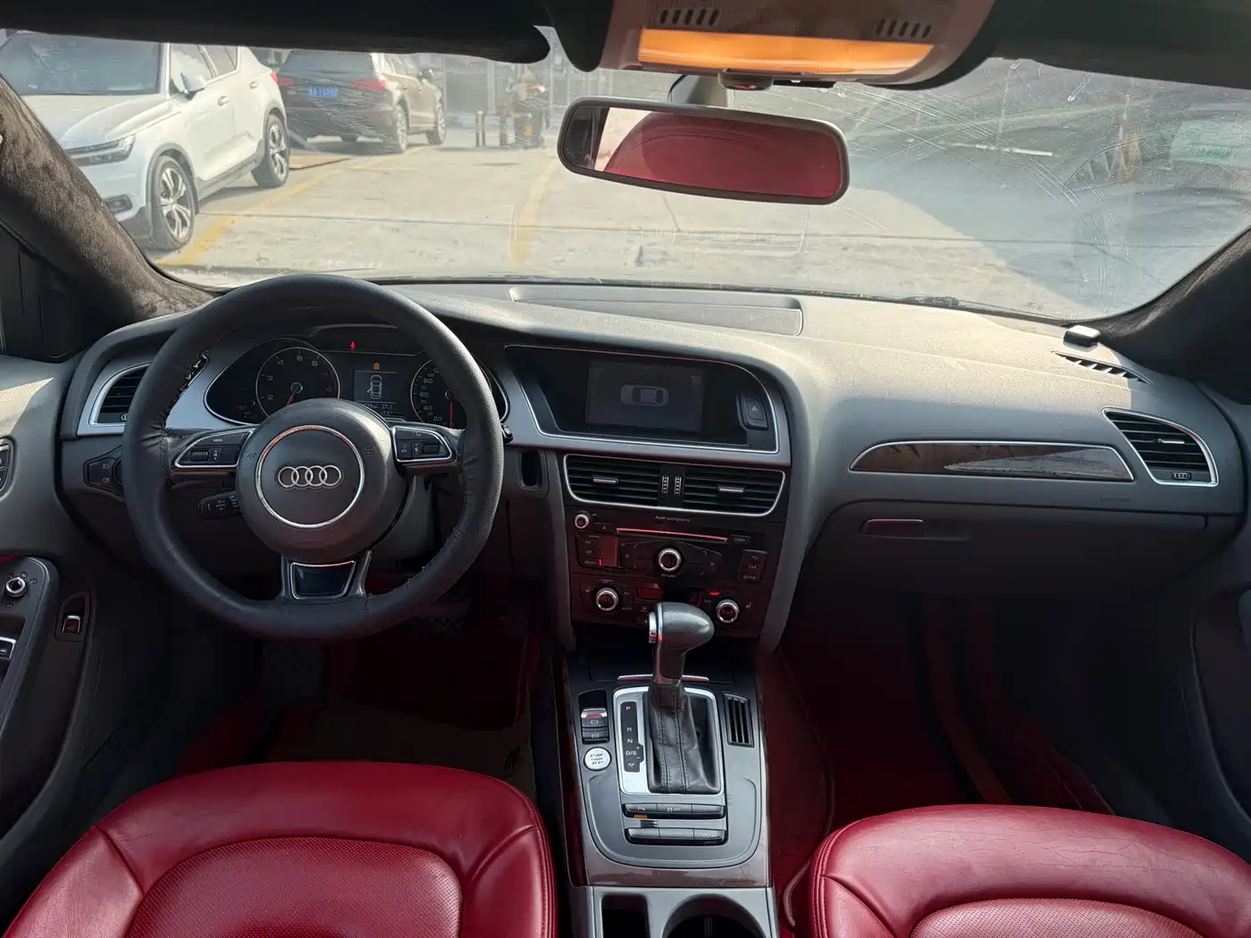 Audi A4L 2015 35 TFSI Auto Comfort фото 11
