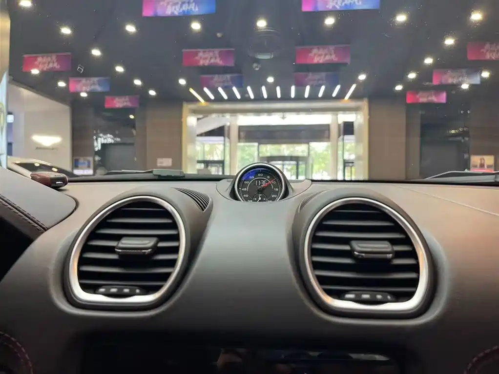 Porsche 718 2022 Cayman 2.0T фото 15