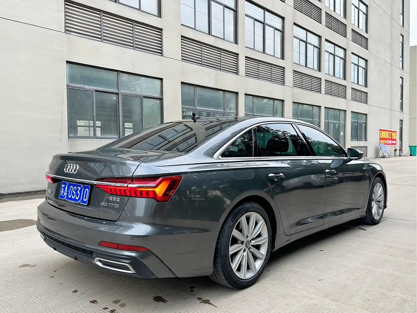 Audi A6L 2021 45 TFSI Exclusive Sport фото 14