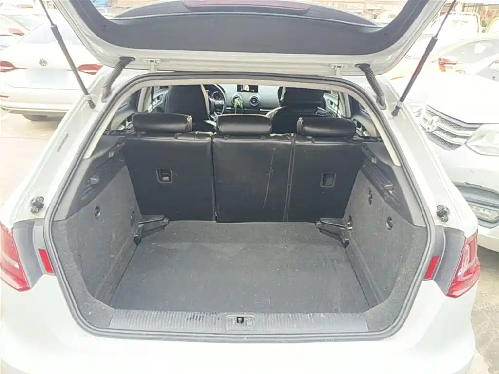Audi A3 2014 Sportback 35 TFSI Automatic Progressive фото 19