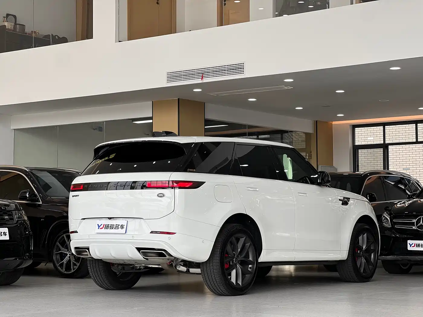 2026 Land Rover Range Rover Sport