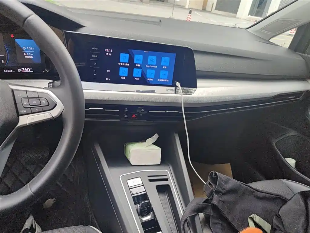 Volkswagen Golf 2023 280TSI DSG Pro фото 14