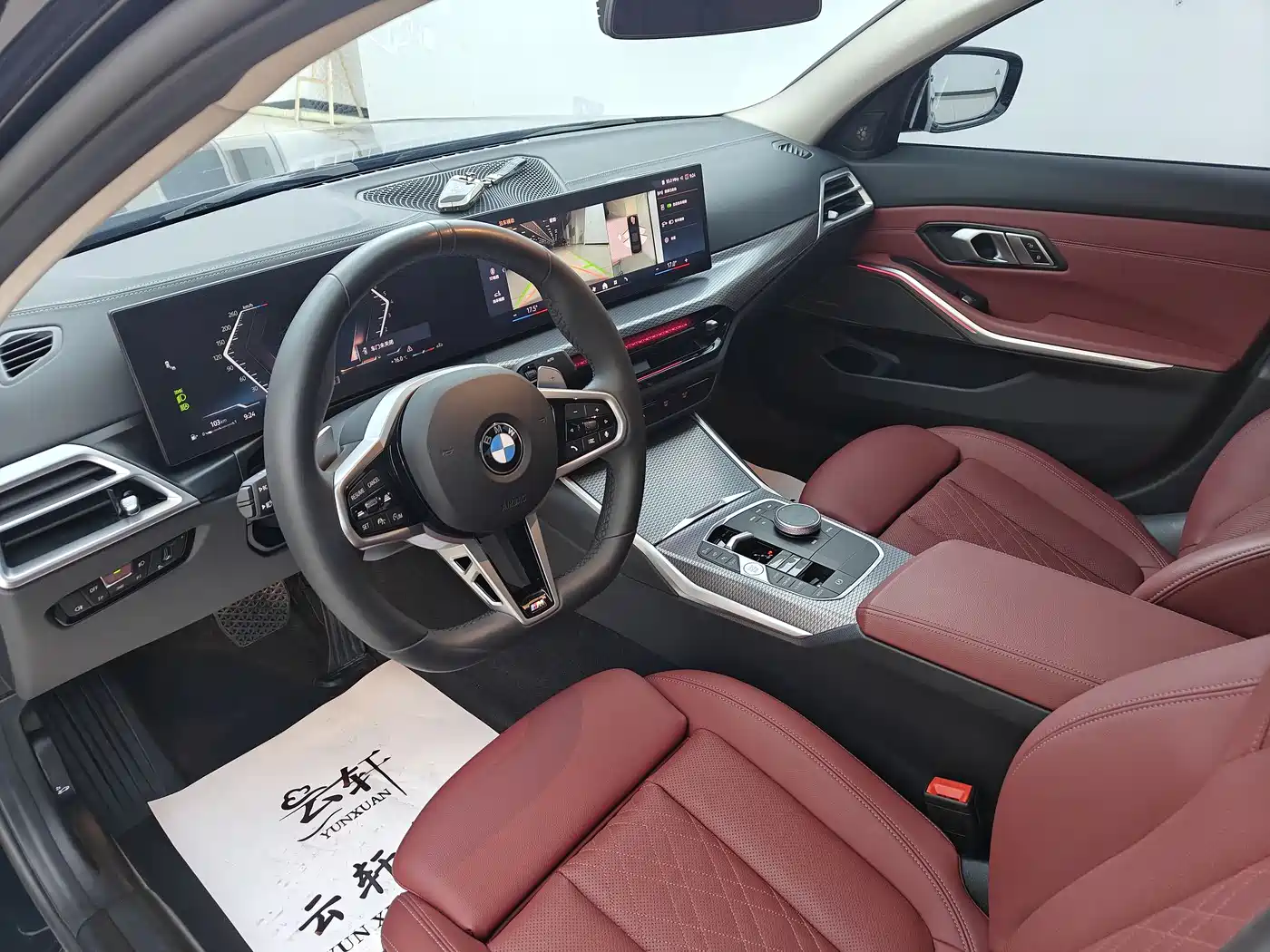BMW 3 Series 2025 330Li M Sport Night Edition фото 9
