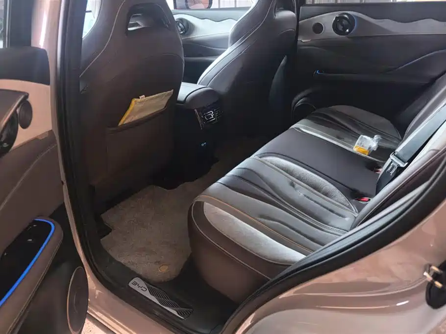 BYD Frigate 07 2024 Glory Edition DM-i 205KM Flagship фото 11