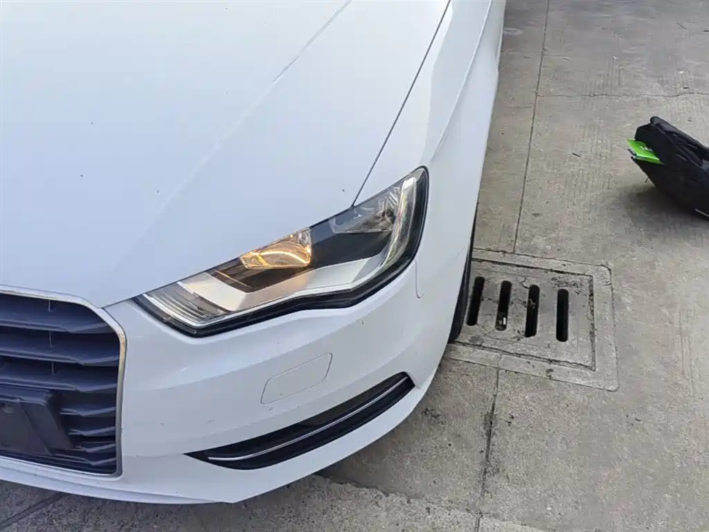 Audi A3 2014 Sportback 35 TFSI Automatic Progressive фото 24