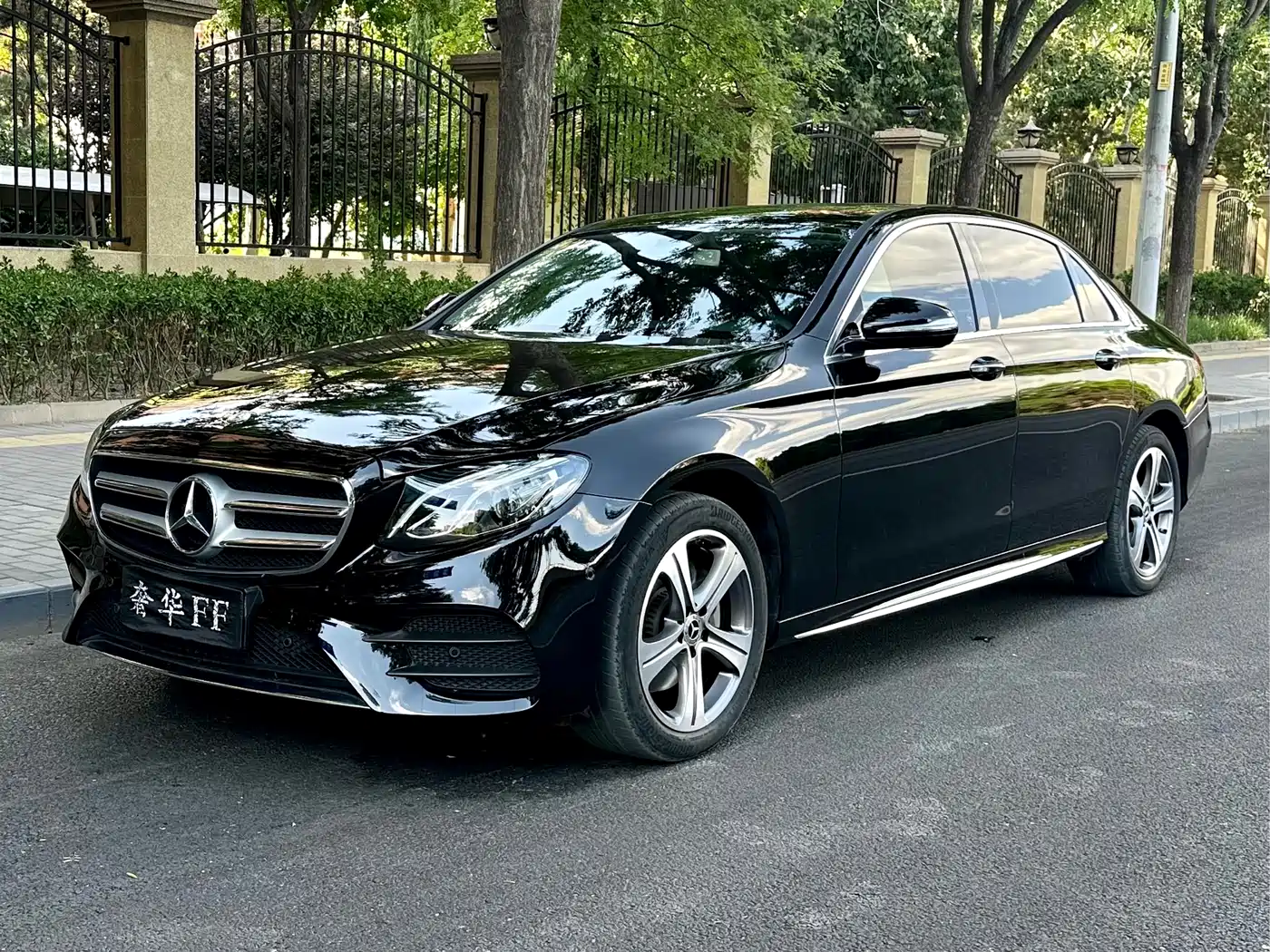 Mercedes-Benz E-Class 2020 Model E 260 L Sport