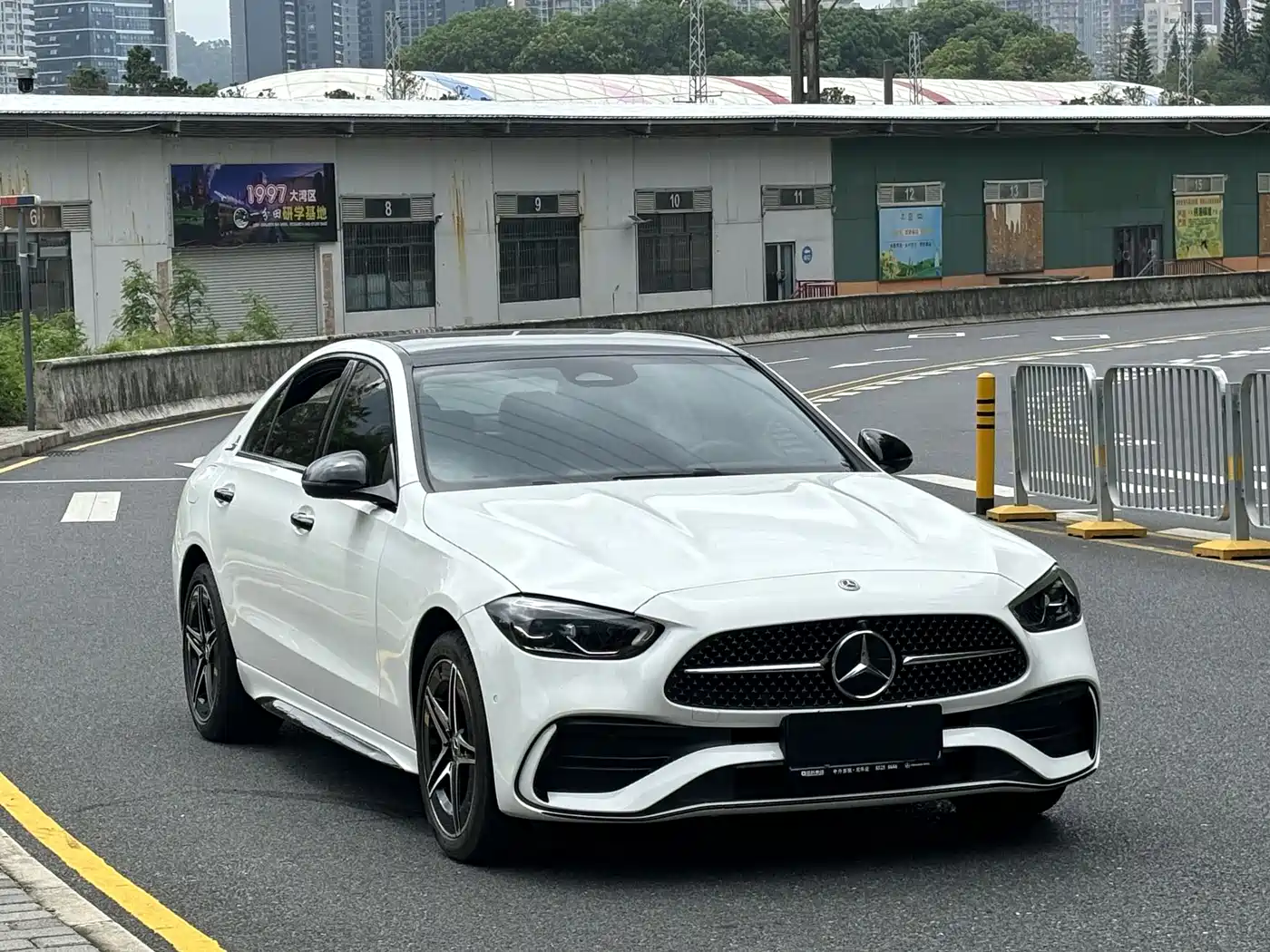 Mercedes-Benz C-Class 2025 C 260 L Night Sport Edition фото 3