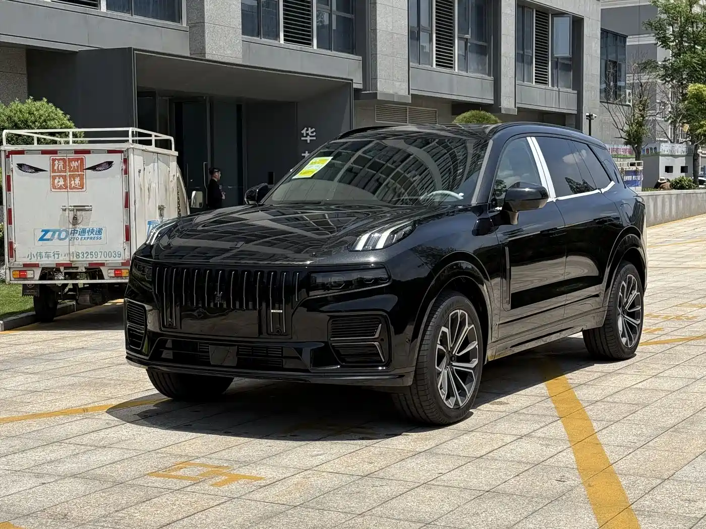 Lynk & Co 09 EM-P 2025 Model 2.0TD EM-P 4WD Max 5-Seater