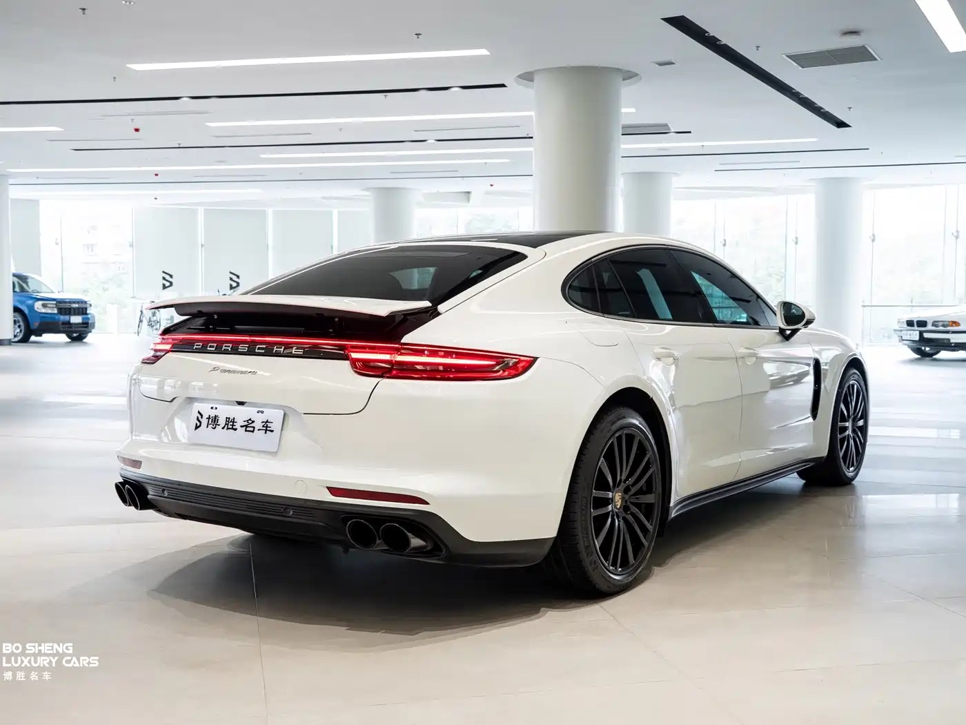 Porsche Panamera 2017 Panamera 3.0T фото 7